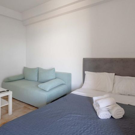Elia Mini Suites 6 Larissa Exteriör bild