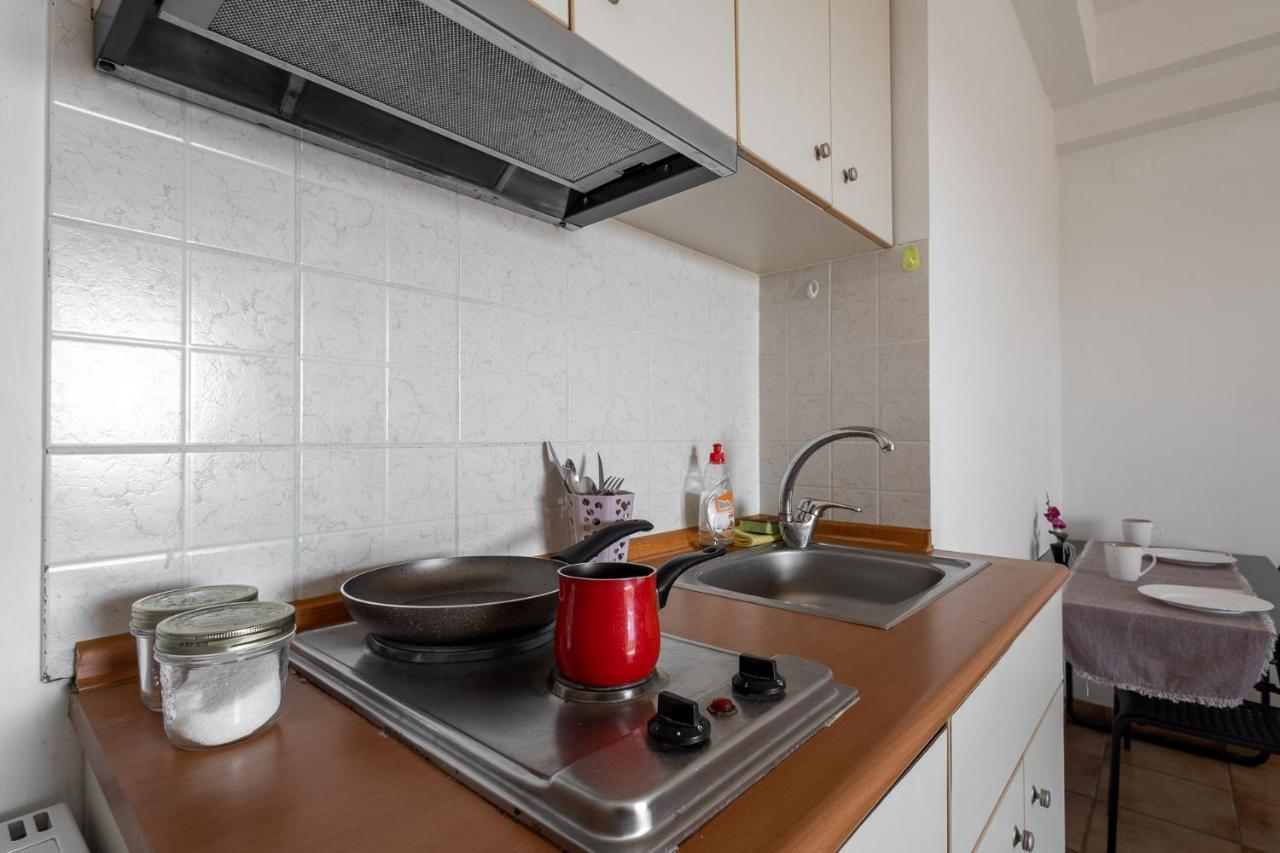 Elia Mini Suites 6 Larissa Exteriör bild